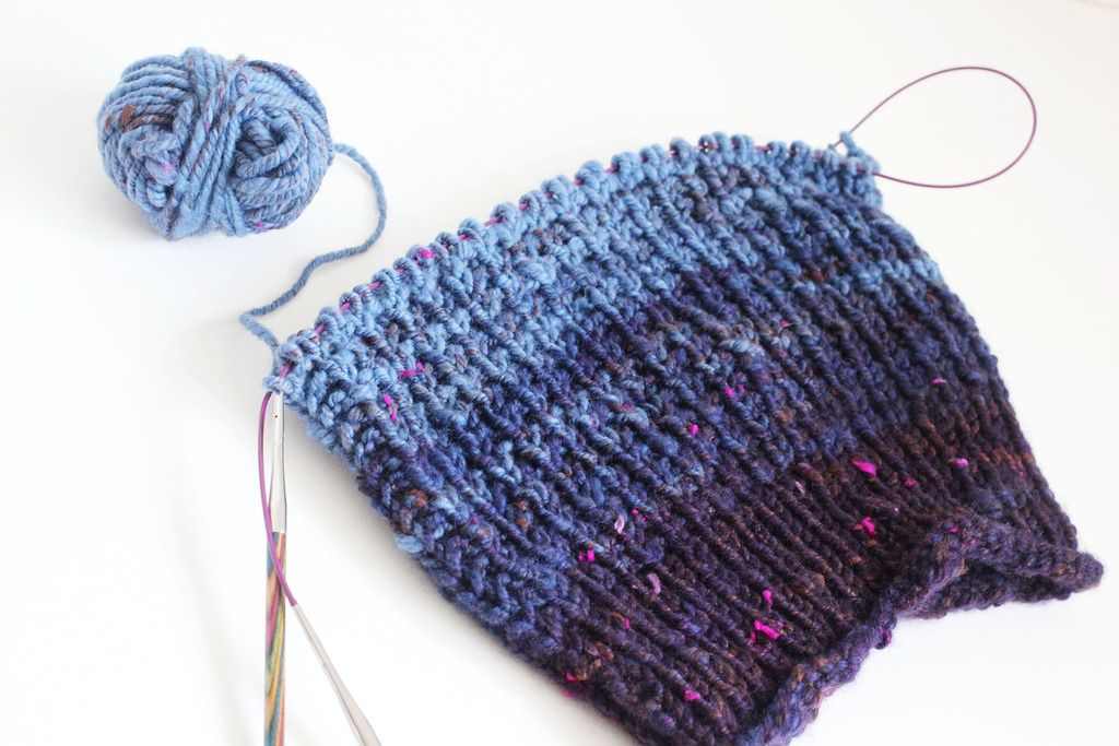 Fibre Friday Knitting Handspun Cocoon Hat Nunoco Stranded Blog