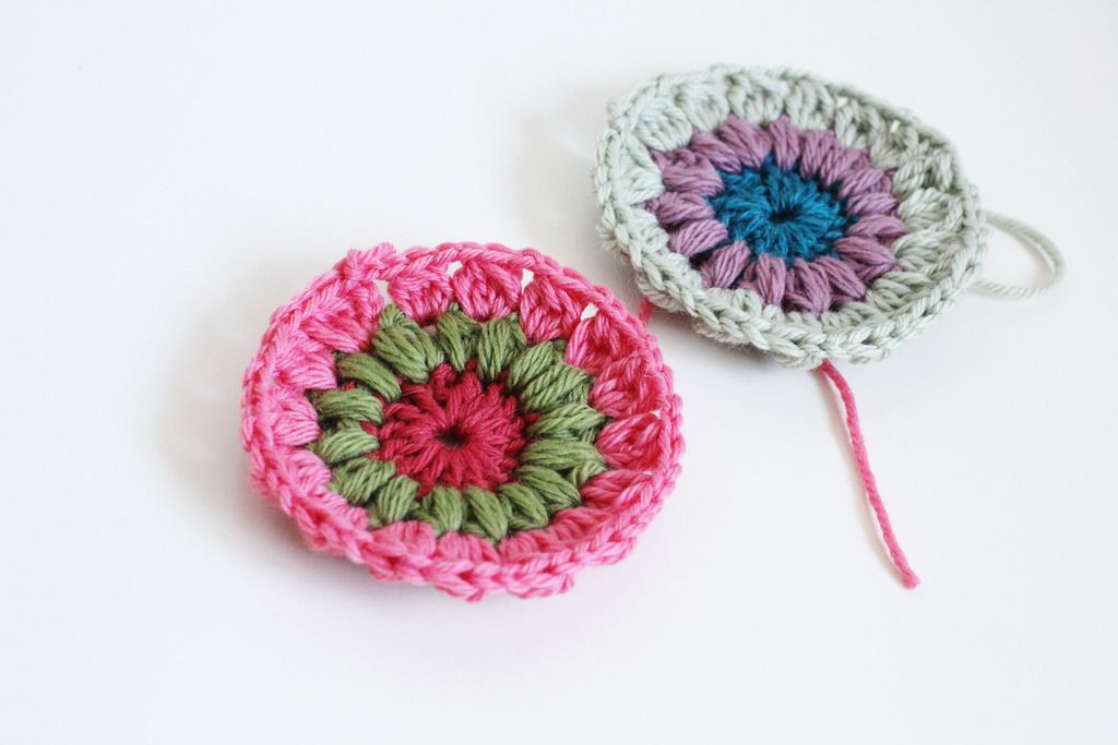 Stranded Blog Fibre Friday Crochet Granny Circles