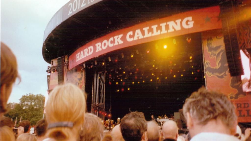 Happy Daisy Amy Edwards Green APS Photography Film Summer 2012 Bruce Springsteen Hard Rock Calling Sunset