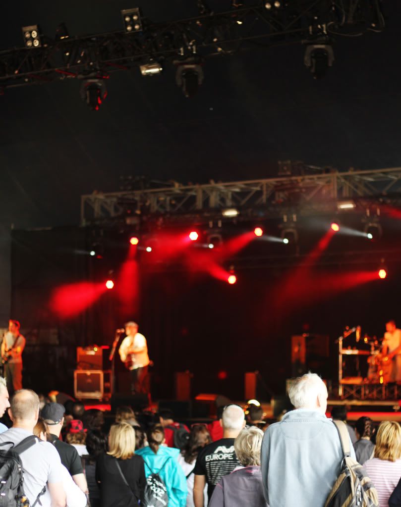 Happy Daisy Hard Rock Calling 2012 Bruce Springsteen Paul Simon Festival London