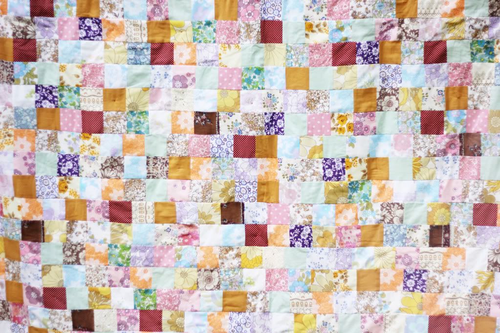 Happy Daisy Patchwork Quilt Vintage Bedsheets ebay Sewing craft