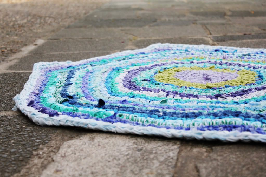 Happy Daisy Crochet Rug Craft Handmade