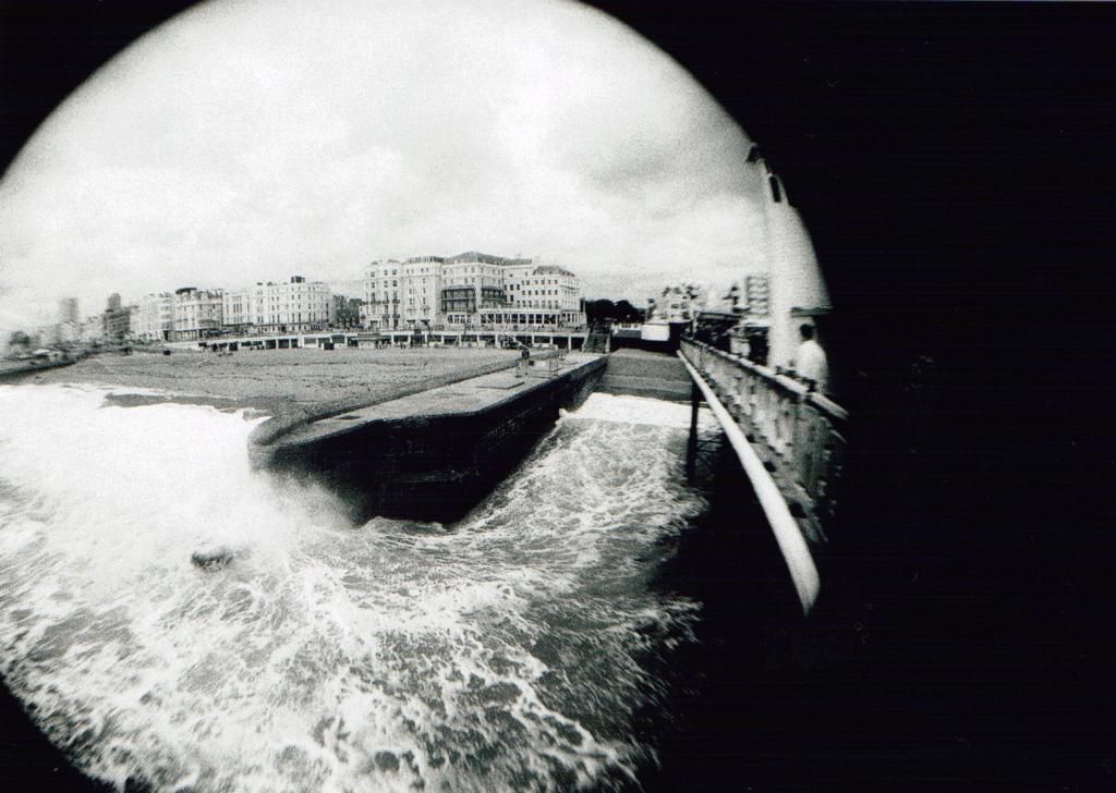 Happy Daisy Film 35mm bw black and white fish eye Brighton