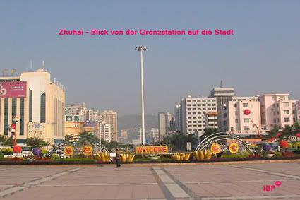 [Bild: 1246665-At_the_border-Zhuhai.jpg]