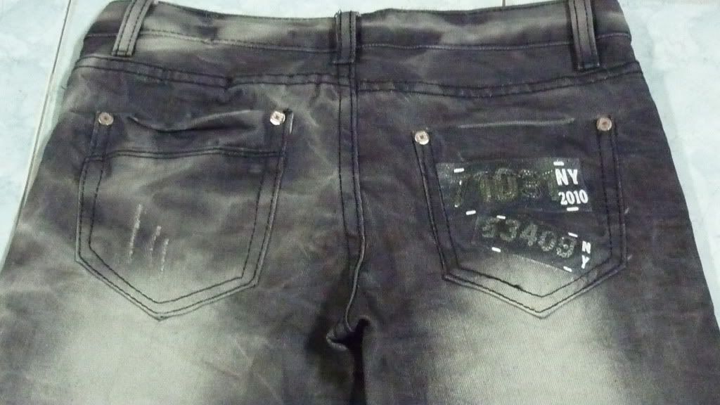 Thanh lý gấp lô quần jean nữ 63c giá rẻ !!! Thanh lý gấp lô quần jean nữ 63c giá rẻ !!!