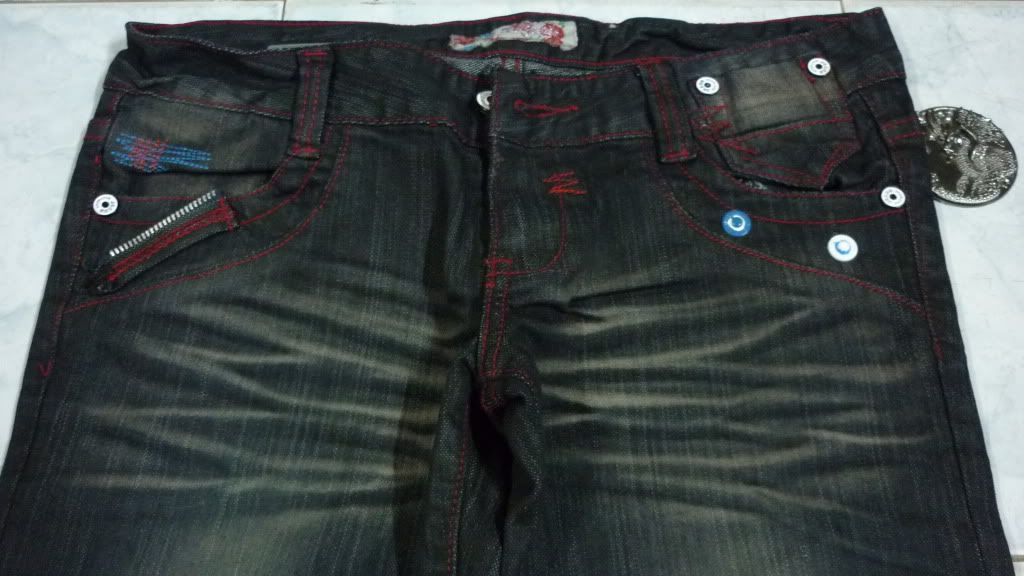 Thanh lý gấp lô quần jean nữ 63c giá rẻ !!! Thanh lý gấp lô quần jean nữ 63c giá rẻ !!!