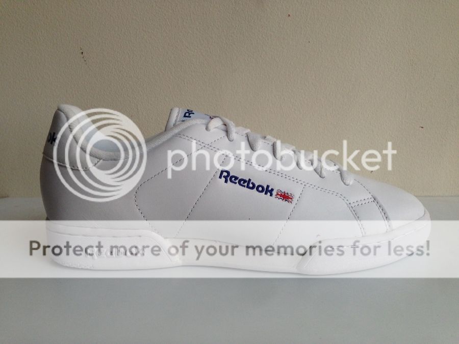 tenis reebok blancos clasicos