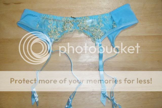 Fredericks of Hollywood Lace Flowers Stretch Garter Belt size M 